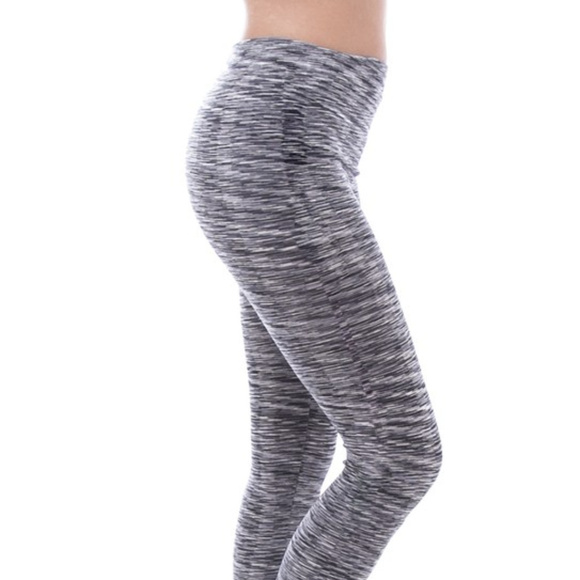 HOLD - Women's Space Active Sports Leggings/Yoga - Picture 3 of 7